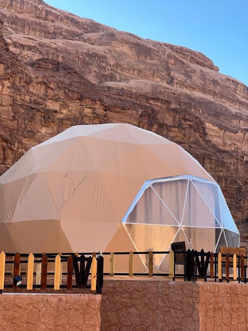 Hotel Bedouin Stylelife Camp Wadi Rum Esterno foto