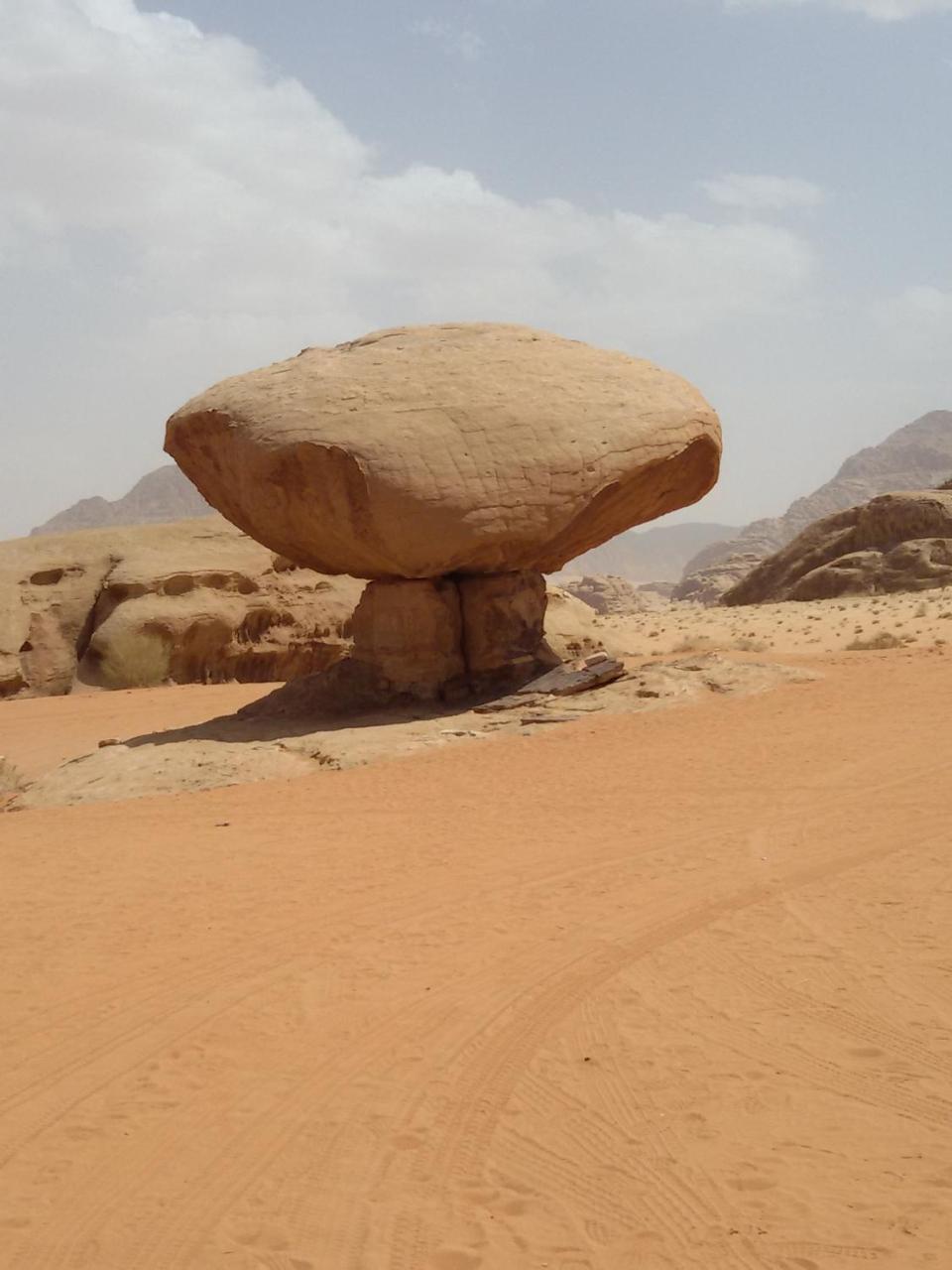 Hotel Bedouin Stylelife Camp Wadi Rum Esterno foto