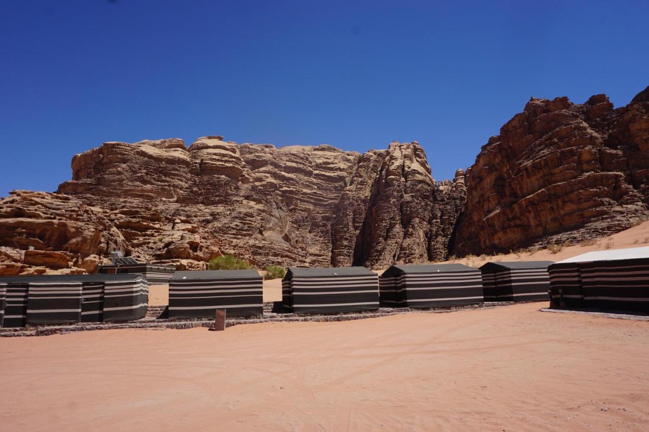 Hotel Bedouin Stylelife Camp Wadi Rum Esterno foto