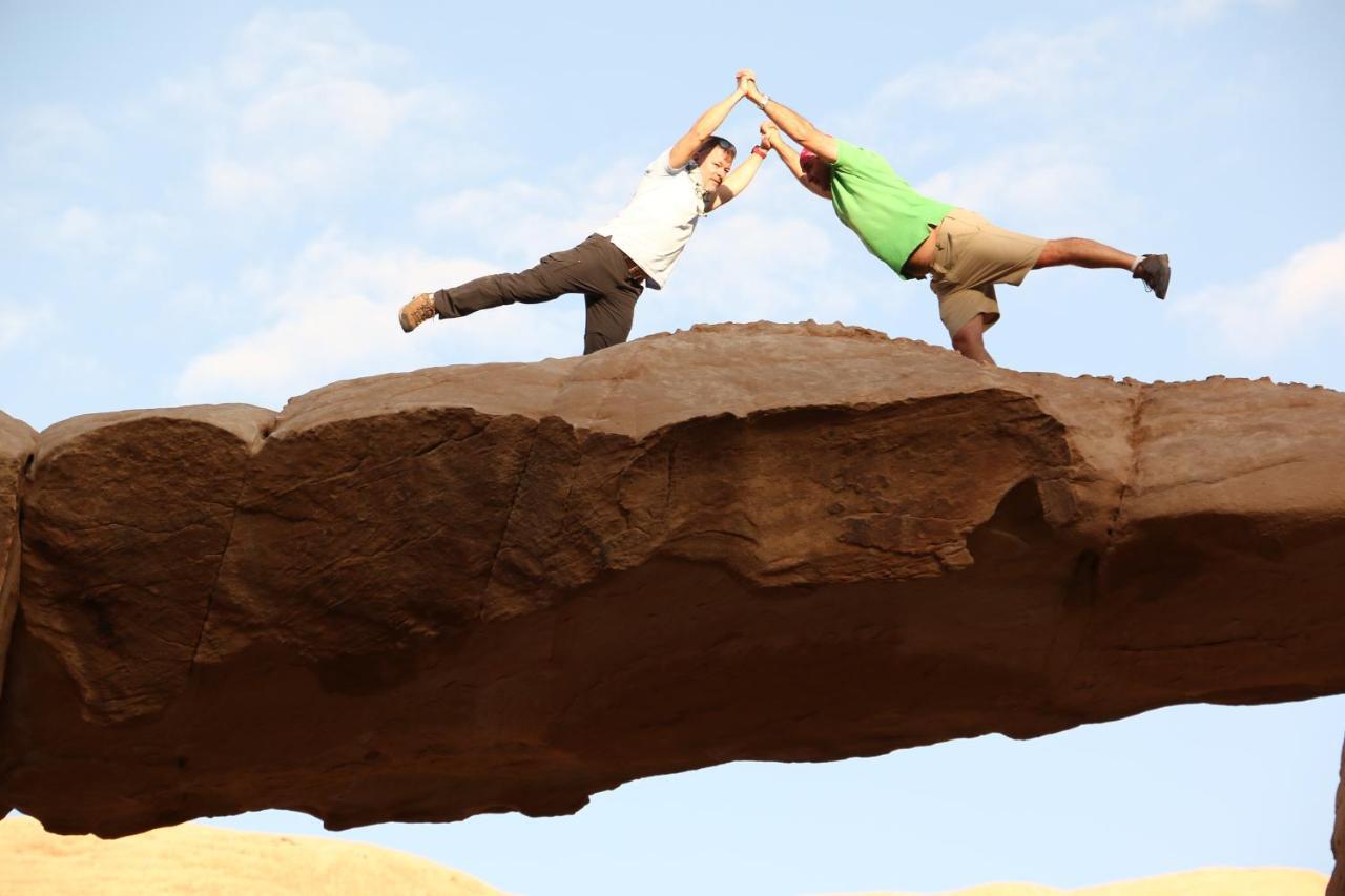 Hotel Bedouin Stylelife Camp Wadi Rum Esterno foto